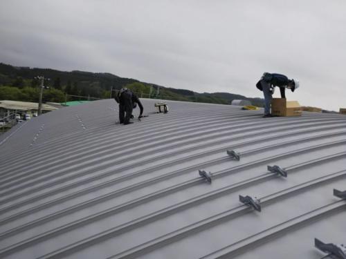 屋根　瓦棒葺き